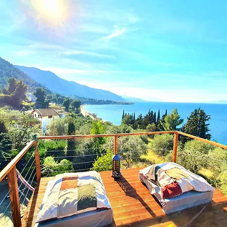 Magical View 1 Asproneri, * Kamena Wurla