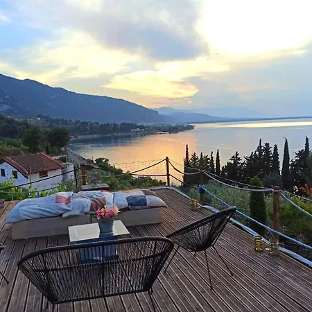 Magical View 1 Asproneri, Apartment