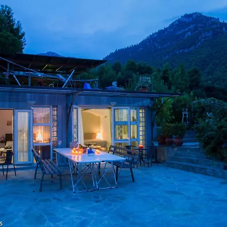 Magical View 1 Asproneri, * Kamena Vourla