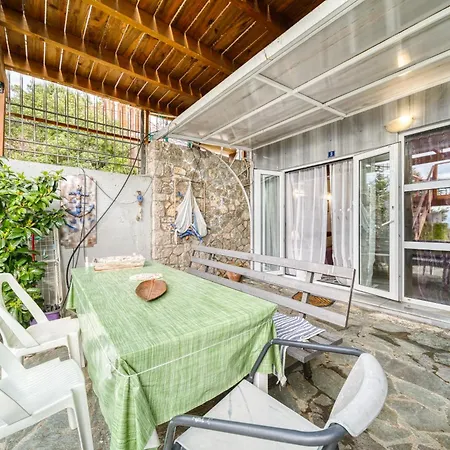 Magical View 1 Asproneri, *