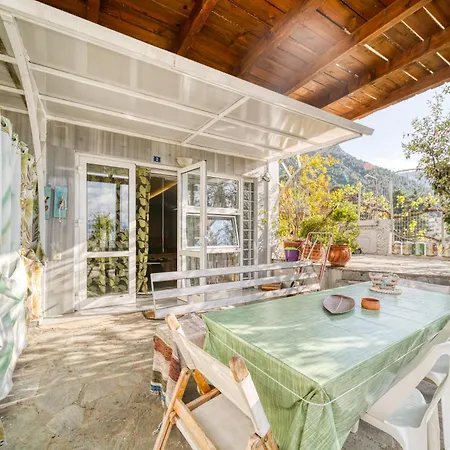 Magical View 1 Asproneri, Appartement Kamena Vourla