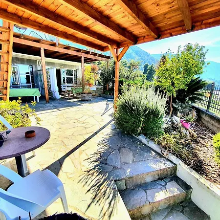 Magical View 1 Asproneri, * Kamena Vourla